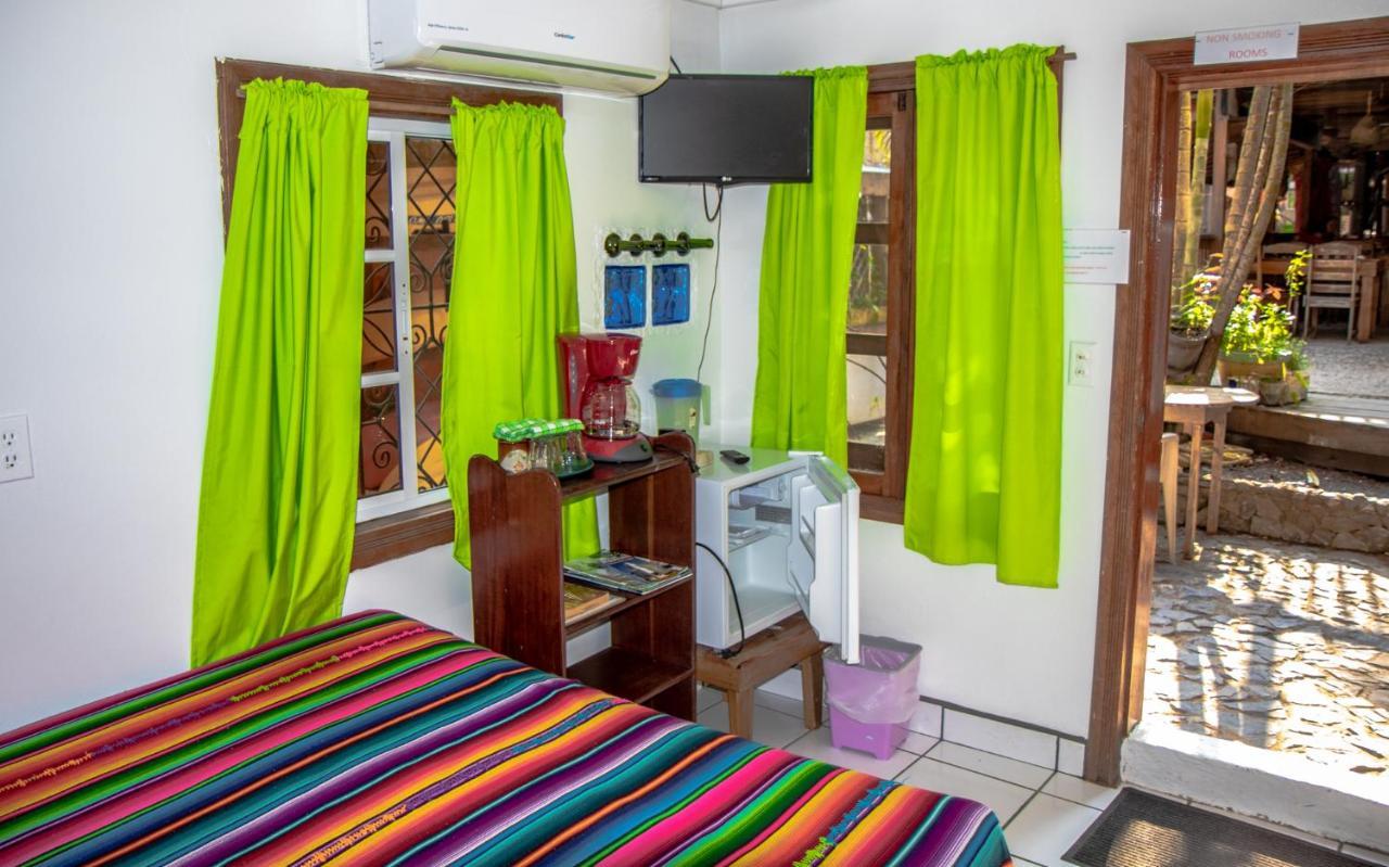 Seabreeze Inn West End Dış mekan fotoğraf
