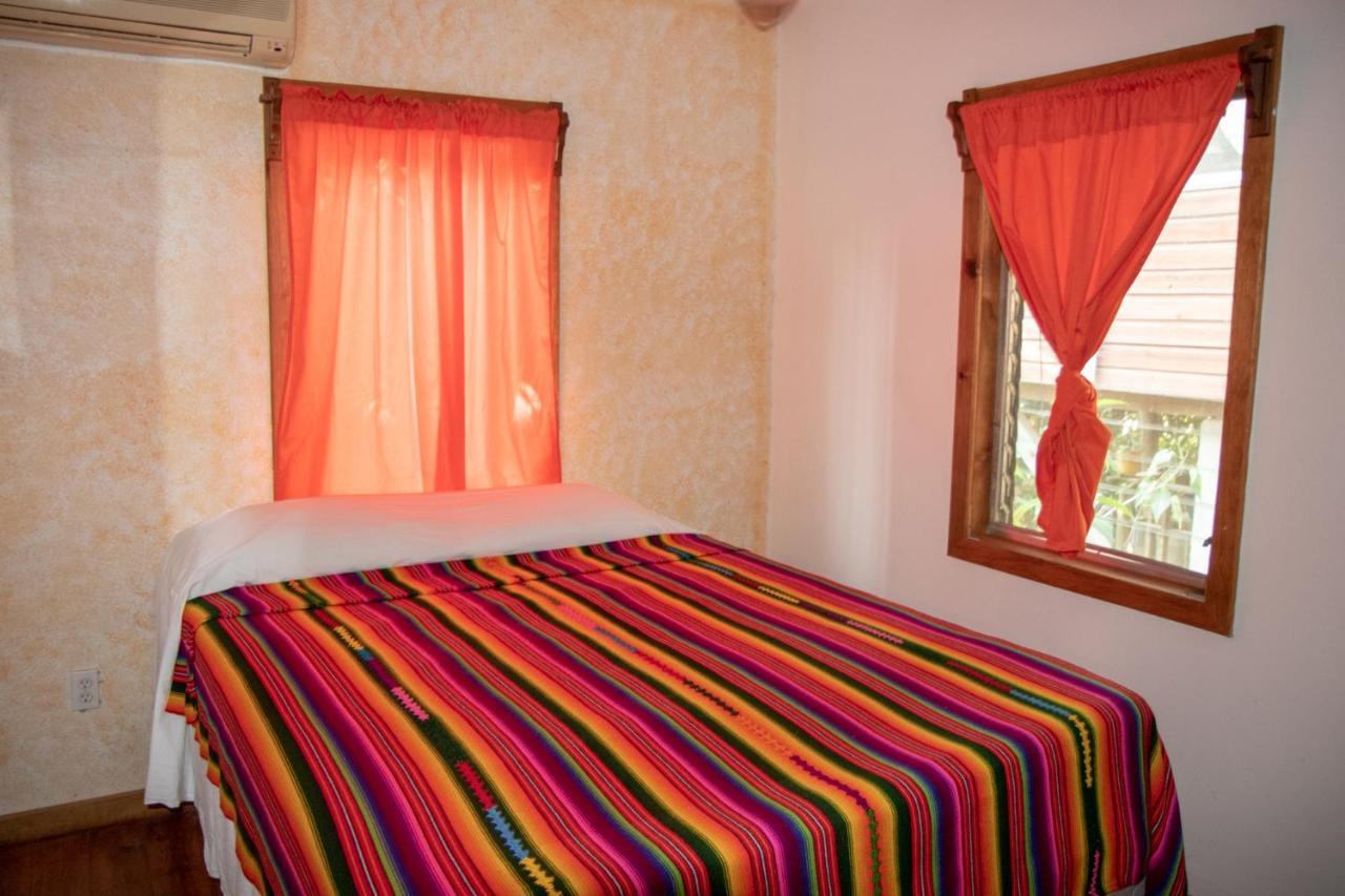 Seabreeze Inn West End Dış mekan fotoğraf