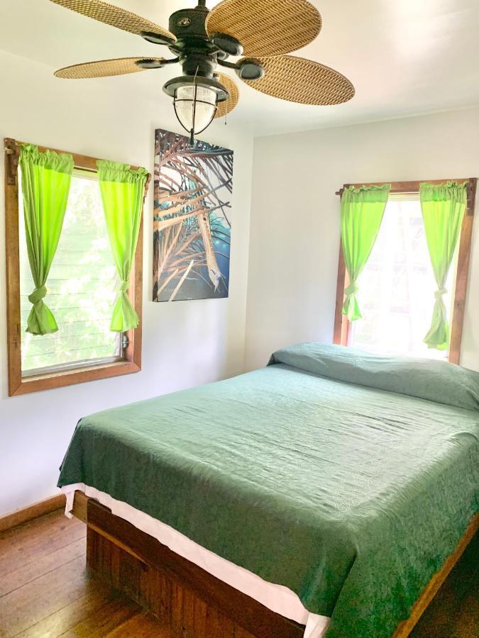 Seabreeze Inn West End Dış mekan fotoğraf