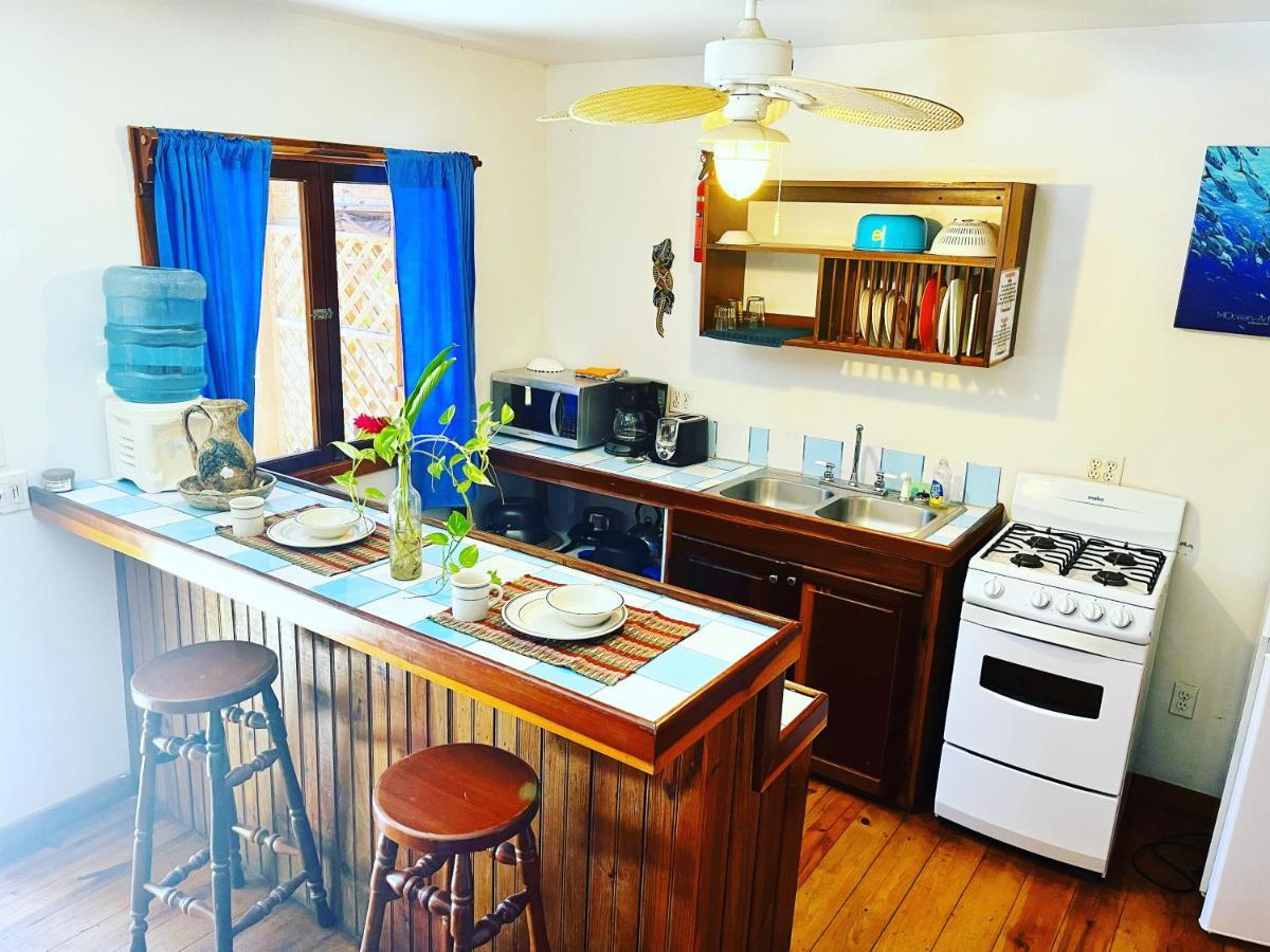 Seabreeze Inn West End Dış mekan fotoğraf