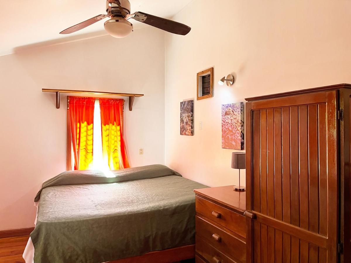 Seabreeze Inn West End Dış mekan fotoğraf